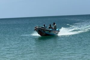 கடற்றொழிலுக்கு சென்ற 2 மீனவர்கள் மாயம்- முல்லைத்தீவில் துயரம்!