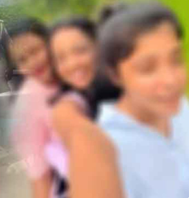 தலைக்கவசம் அணியாமல் மோட்டார் சைக்கிளில் பயணித்த 3 யுவதிகள்- பொலிஸார் அதிரடி!
