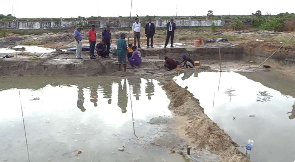 மழை காரணமாக செம்மணி மனிதப் புதைகுழி அகழ்வுப் பணிகளில் இடையூறு!