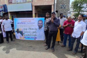 யாழ்.சாவகச்சேரி நகர சபை உப தவிசாளர் பதவிநீக்கம்- கண்டனம் தெரிவித்து போராட்டம்!