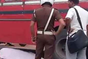 யாழ்ப்பாணம் – கண்டி பிரதான வீதியில் விபத்து- ஆசிரியை ஒருவர் உயிரிழப்பு!