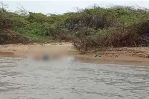 நாகபட்டினம் கடற்கரையோரத்தில் கரையொதுங்கிய நெடுந்தீவு மீனவரின் சடலம்!!