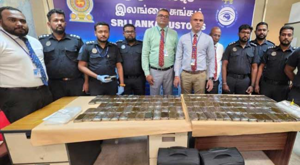 ஹஷீஷ் போதைப்பொருளுடன் கனடா நாட்டு யுவதி கைது!