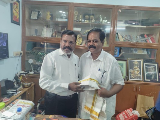 தொல். திருமாவளவனை நேரில் சந்தித்துக் கலந்துரையாடினார் சிறீதரன் எம்.பி!