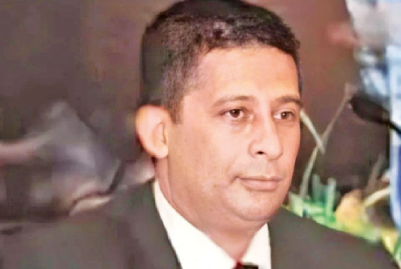 சுரேஷ் சலேவினால் தாக்கல் செய்யப்பட்ட ரிட் மனு மீதான மேலதிக பரிசீலனை ஒத்திவைப்பு!!