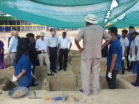 சர்வதேச விசாரணை வேண்டும்- செம்மணி வளைவு பகுதியில் கவனயீர்ப்புப் போராட்டம்!