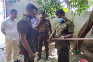 டெங்கு ஒழிப்பு வேலைத்திட்டத்தின் போது வீடொன்றிலிருந்து துப்பாக்கி கண்டுபிடிப்பு- பெண் ஒருவர் கைது!