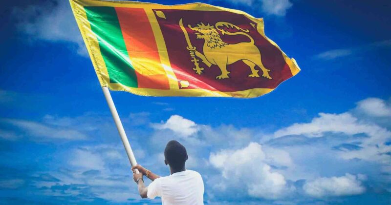 உலகின் மிகவேகமாக வளர்ச்சியடையும் நாடுகளில் ஒன்றாக இலங்கை!!