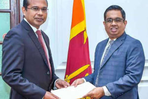 கலாநிதி ஆசிரி கருணாவர்தன போக்குவரத்து, நெடுஞ்சாலைகள் அமைச்சின் புதிய செயலாளராக நியமனம்!