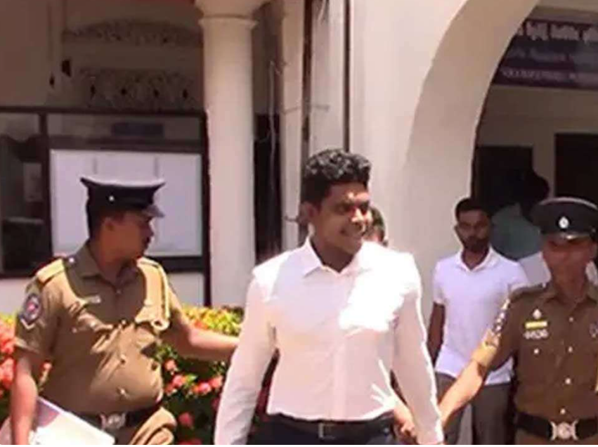 முன்னாள் இராஜாங்க அமைச்சர் சாந்த பண்டாரவின் மகன் உள்ளிட்ட ஐவருக்கு விளக்கமறியல்!