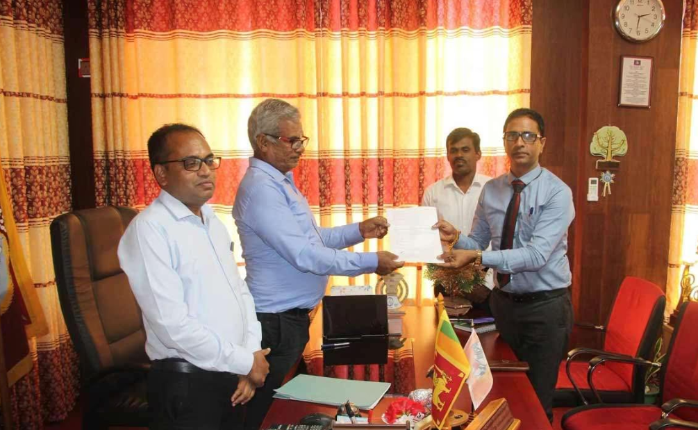 மன்னார் மாவட்ட அனர்த்த முகாமைத்துவ பிரிவிற்கு புதிதாக நியமிக்கப்பட்டுள்ள பிரதிப் பணிப்பாளர் கடமையேற்பு!