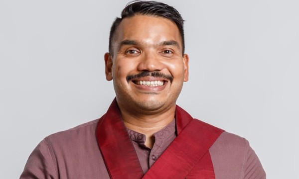 எயார்பஸ் விமான கொள்வனவு விசாரணை- நாமல் ராஜபக்ஷவை சந்தேகநபராகப் பெயரிடுவதற்கு நடவடிக்கை!!