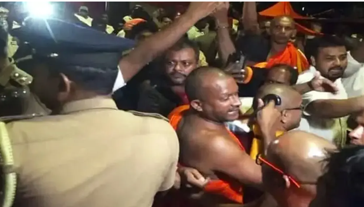 ஞானசார தேரரை விடுவிக்குமாறு கோரி பிக்குகள் தொடர் சத்தியாக்கிரக போராட்டத்தில்!!